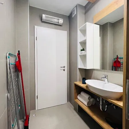 Apartmani Avis Selce Exterior photo