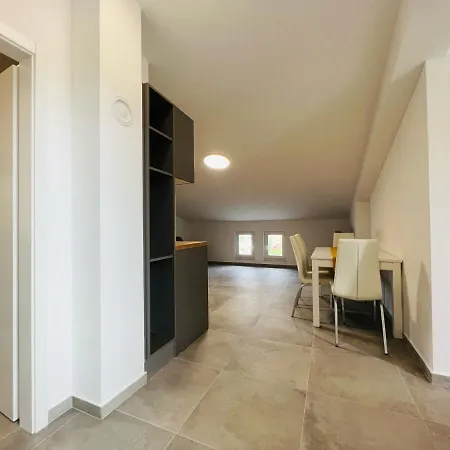 Apartmani Avis Selce Exterior photo