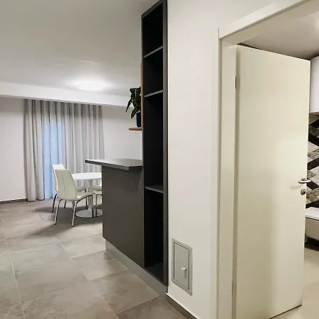 Apartmani Avis Selce Exterior photo