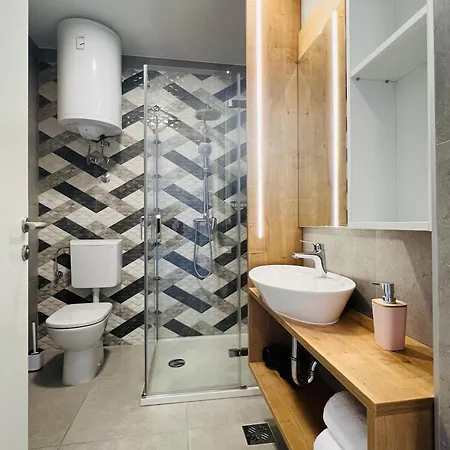 Apartmani Avis Selce Exterior photo