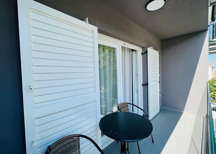 Apartmani Avis
