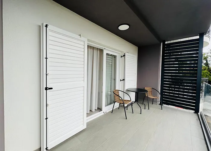 Apartmani Avis
