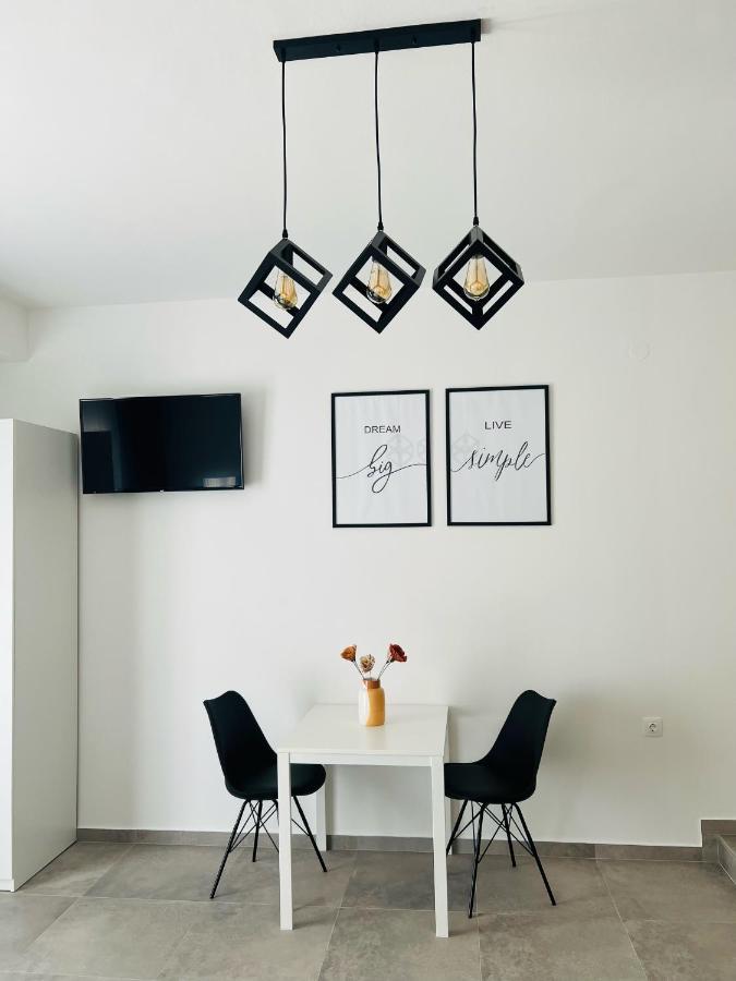 Apartment Avis *