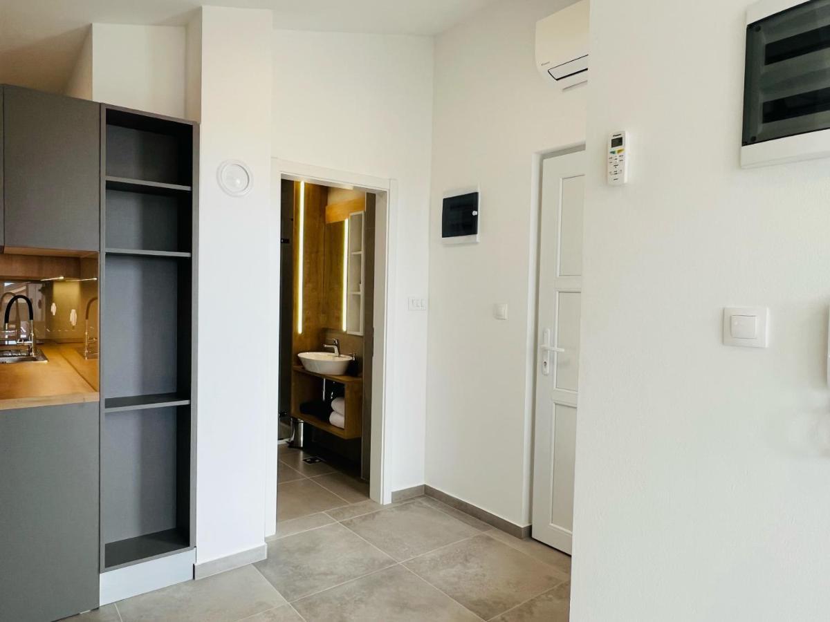Apartment Avis