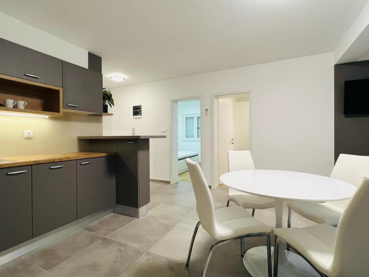 Avis Apartment Selce